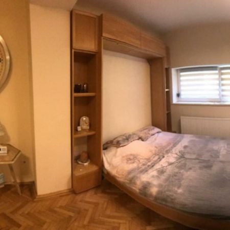 Apartment Vintige Cluj-Napoca Esterno foto